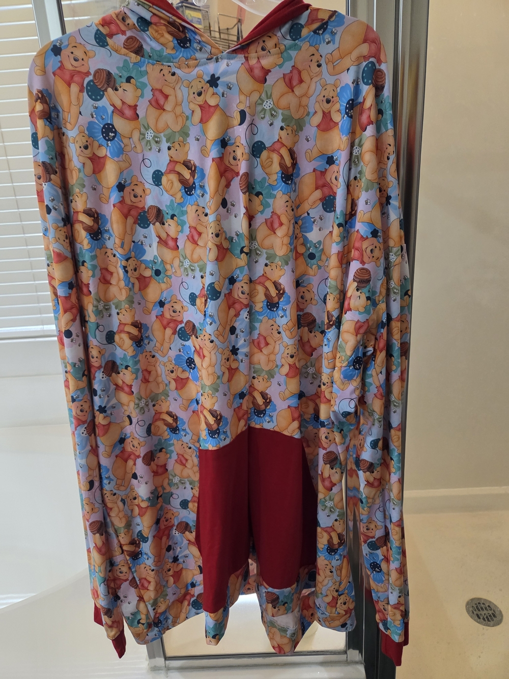 Winnie the Pooh Print Hooded Pullover Sweatshirt - Blue & Red - Picture 3 of 3